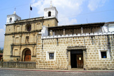 Церковь и монастырь