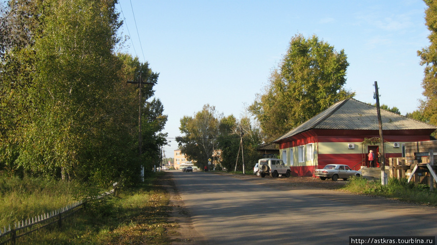 дорога к автовокзалу Дзержинское, Россия