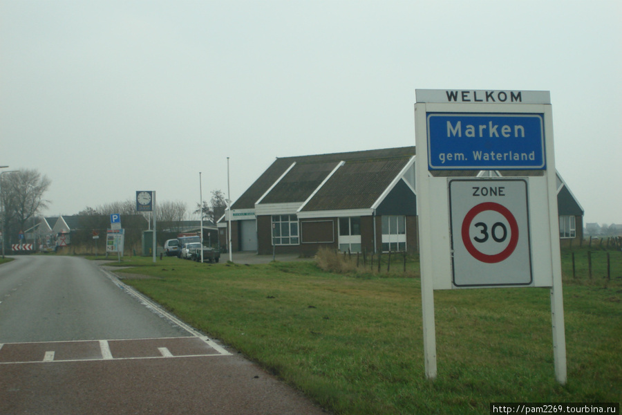 Здесь все строго Остров Маркен, Нидерланды