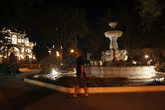 Ночью на центральной площади Антигуа