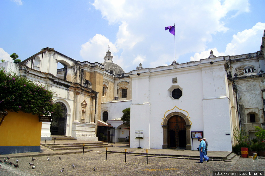Собор Святого Франциска в Антигуа Антигуа, Гватемала