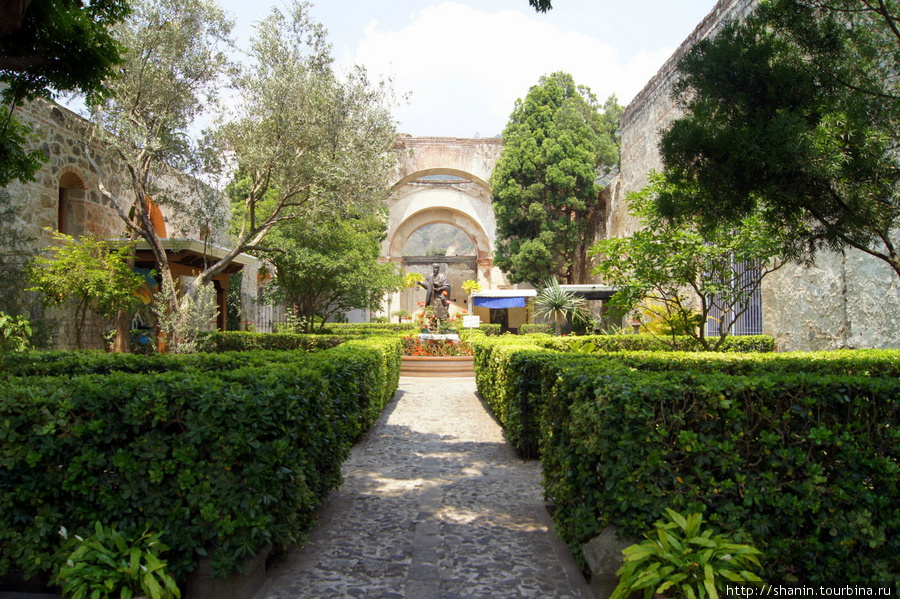 Собор Святого Франциска Антигуа, Гватемала
