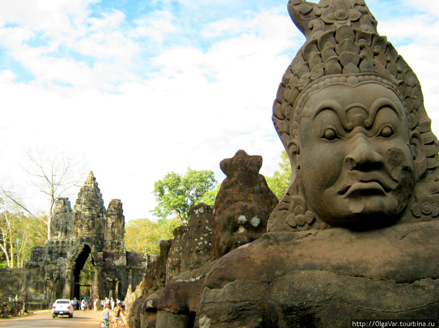 Радуга между небом и землей Ангкор (столица государства кхмеров), Камбоджа