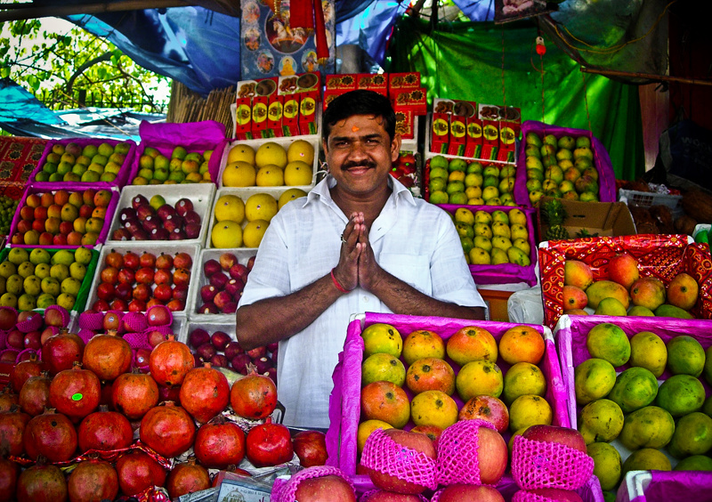 Приятно удивил индийский базар — можно снизить цену в несколько раз. Индия