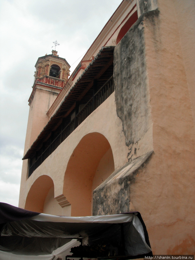 Церковь Девы Марии Сан-Кристобаль-де-Лас-Касас, Мексика