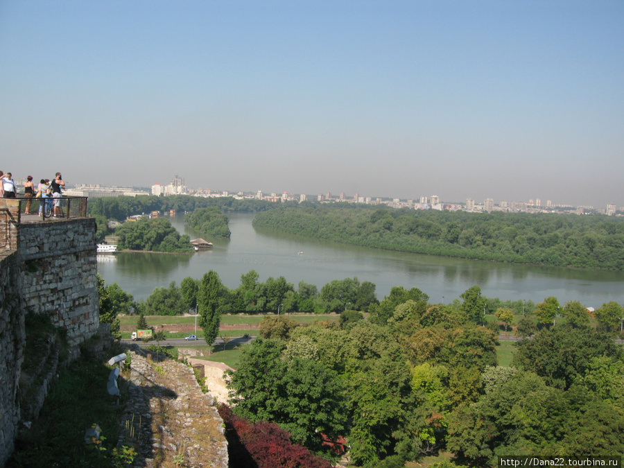 А город и впрямь белый :) Белград, Сербия