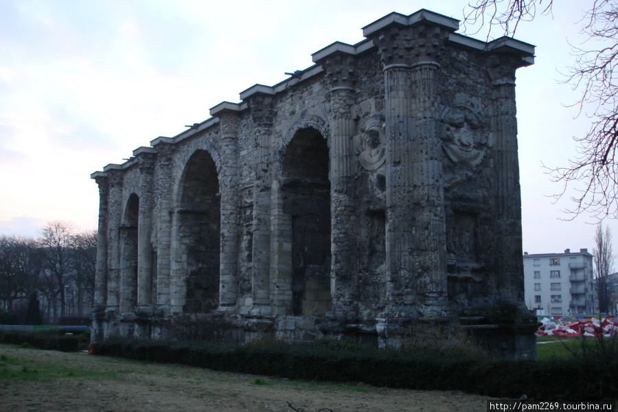 римские развалины Реймс, Франция