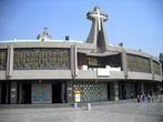 Храм с иконой Девы Марии Гваделупской в Мехико
