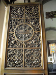 Двери старой базилики Девы Марии Гваделупской
