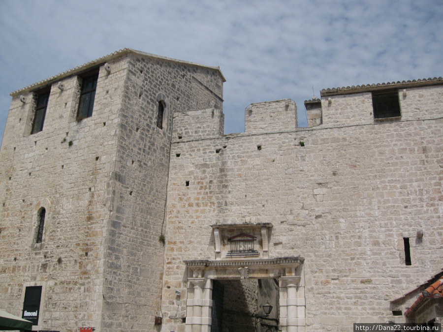 Крепостные стены Трогир, Хорватия