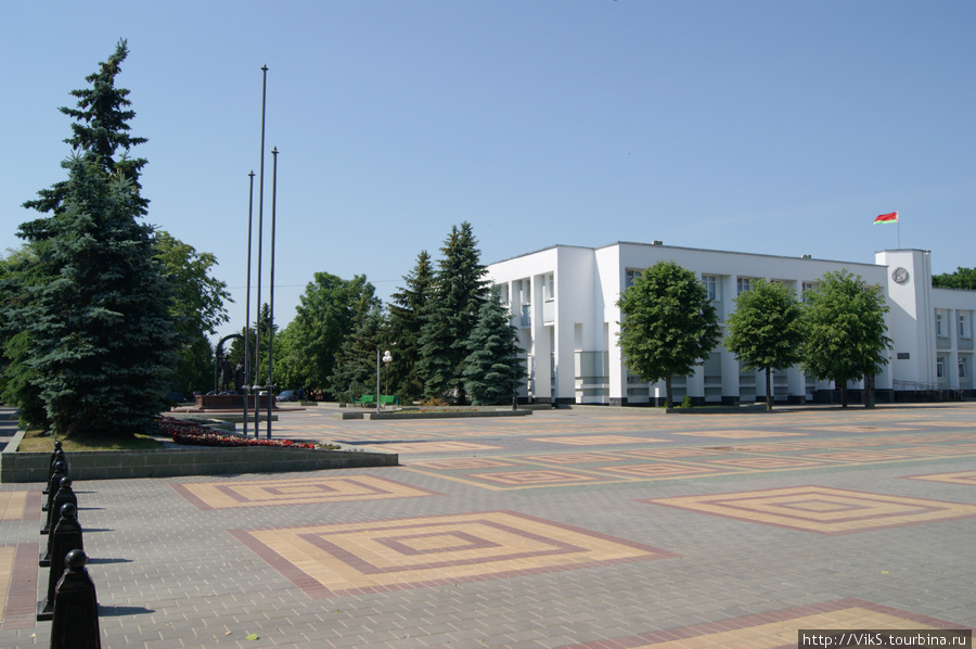 Площадь В.И.Ленина — главная площадь города. Кобрин, Беларусь