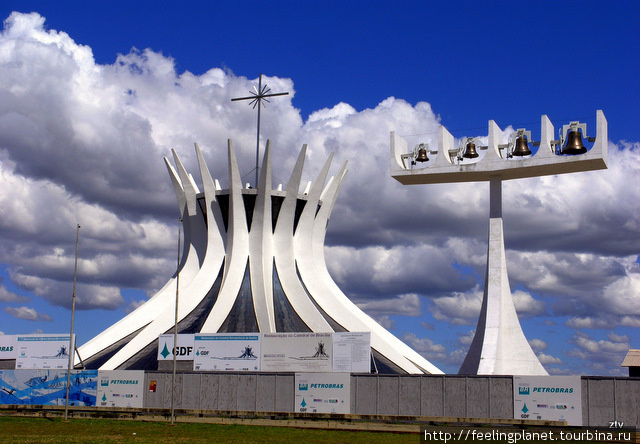 Городской собор и колокольня Бразилиа, Бразилия