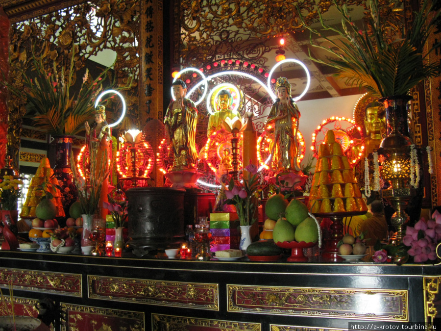 идолы, Хошимин, Вьетнам