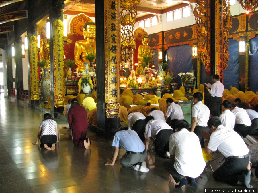 Сайгонская буддийская пагода  Vinh Nghiem Хошимин, Вьетнам