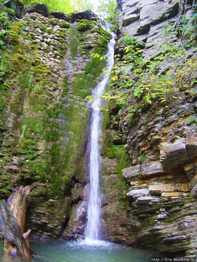 Сентябрь-2009. Поездка на Пшадские водопады.
Большой Медвежий водопад