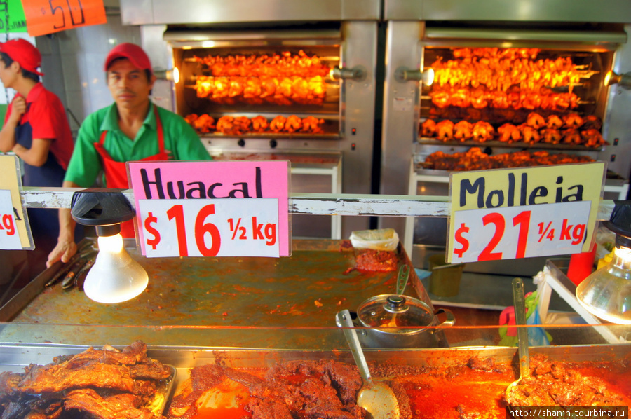 Продают жареных кур Пуэбла, Мексика