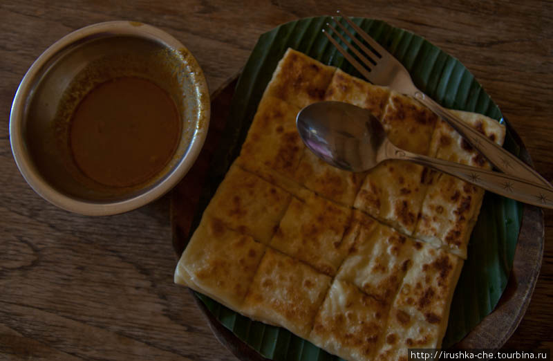 Роти Чиннай с сыром и массала соусом Керобокан, Индонезия