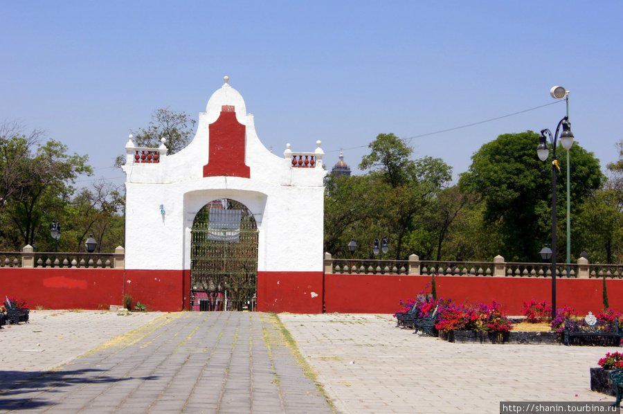 Ворота Пуэбла, Мексика