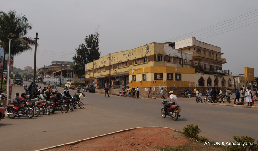 Форт-Портал Форт-Портал, Уганда