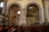 В церкви Санто Доминго