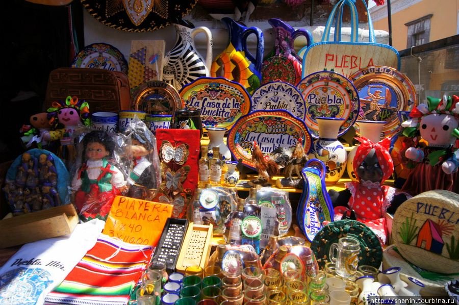 На рынке Париан в Пуэбле Пуэбла, Мексика