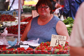 По-хорватски клубника — «ягода»