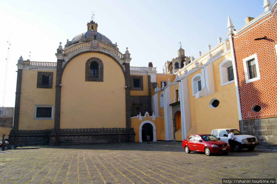 Церковь Сан Хосе в Пуэбле Пуэбла, Мексика