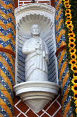Статуя на фасаде церкви Сан Хосе в Пуэбле
