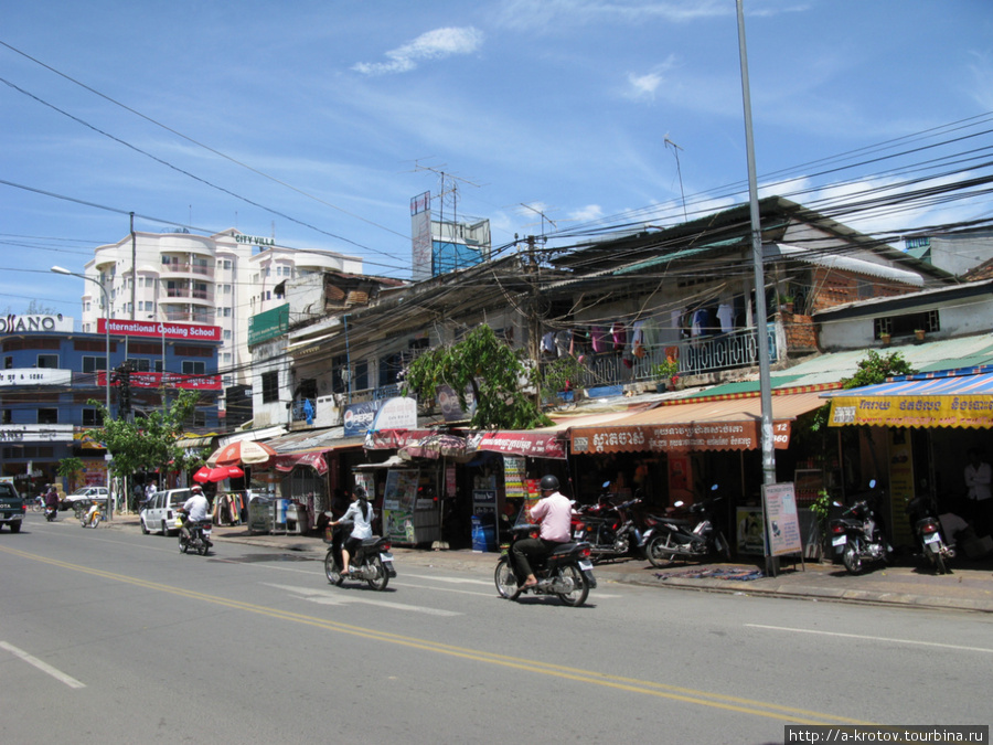 Первый взгляд на столичный город Пномпень Пномпень, Камбоджа