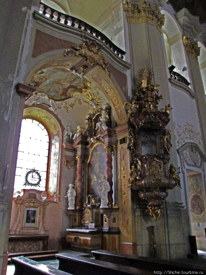 Костел Девы Марии Снежной Оломоуц, Чехия