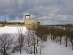 Нарвский замок Германа.
Основан датчанами в конце 13 столетия, позднее перестроен Ливонский орденом. Сейчас в замке располагается экспозиция Нарвского музея.