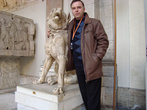 Ватиканский музей. Хорошее отношение к собакам.