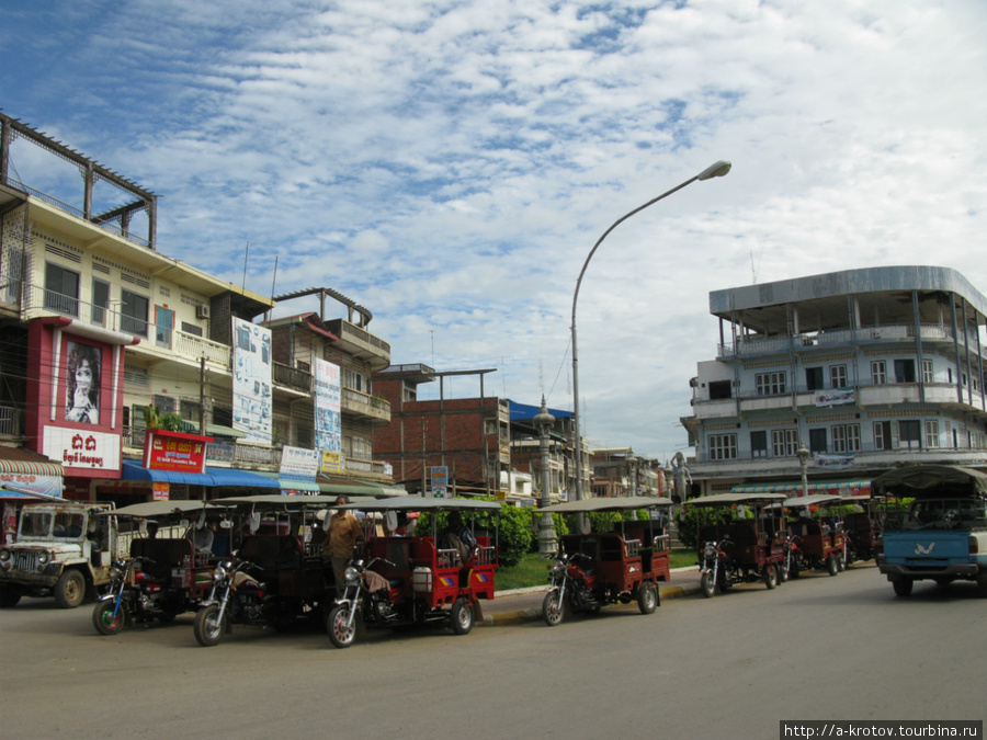 Камбоджийская глубинка и городок Баттамбанг Провинция Баттамбанг, Камбоджа