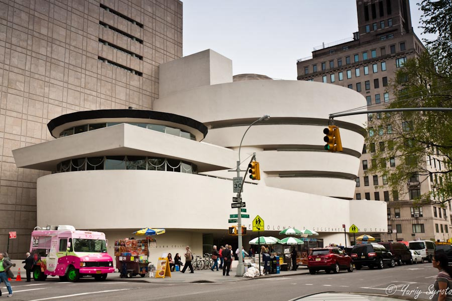 Solomon R. Guggenheim Museum

1071 Fifth Avenue
New York, NY 10128 Нью-Йорк, CША