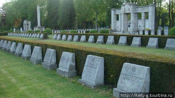 Могилы советских солдат