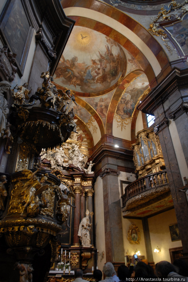 Церковь Св. Франциска Ассизского Прага, Чехия
