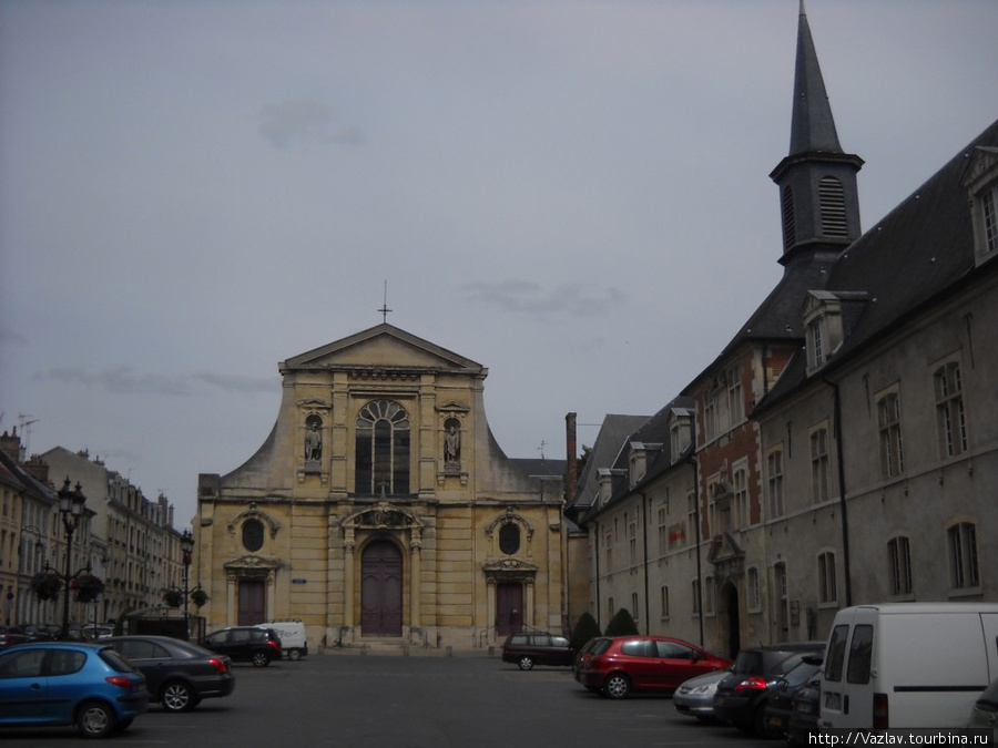 Церковь Сен-Морис / Eglise Sainte-Maurice