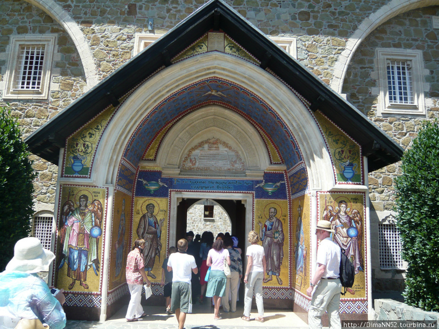 Монастырь Кикос Кипр
