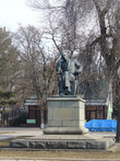 Парк имени К.А. Тренева. Памятник писателю К.А. Треневу