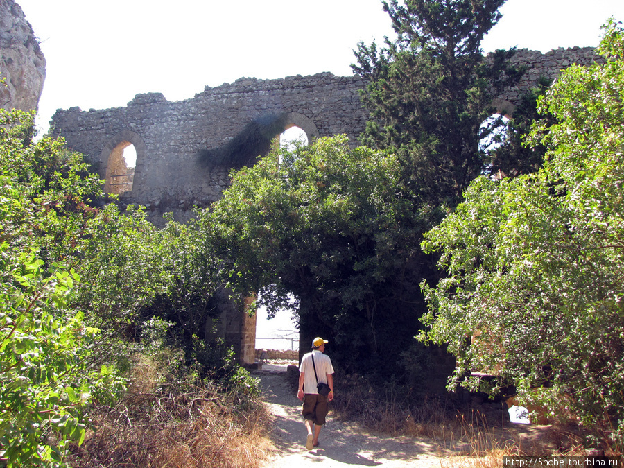 Входим в опочивальни королевы Святого Иллариона замок, Турецкая Республика Северного Кипра