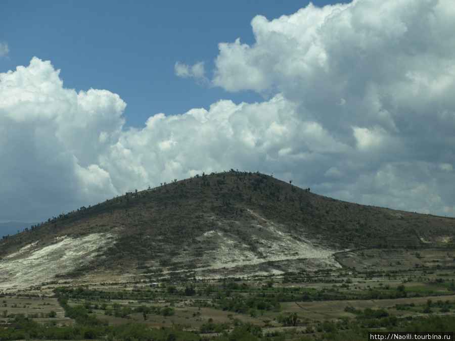 Дикие горные пейзажи Пуэблы Пуэбла, Мексика