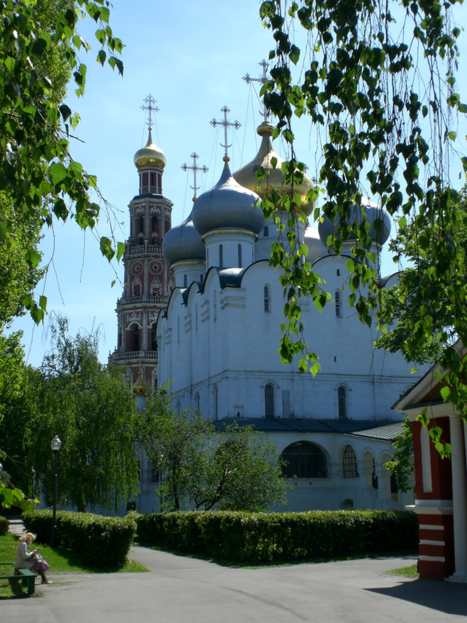 Новодевичий монастырь весной Москва, Россия