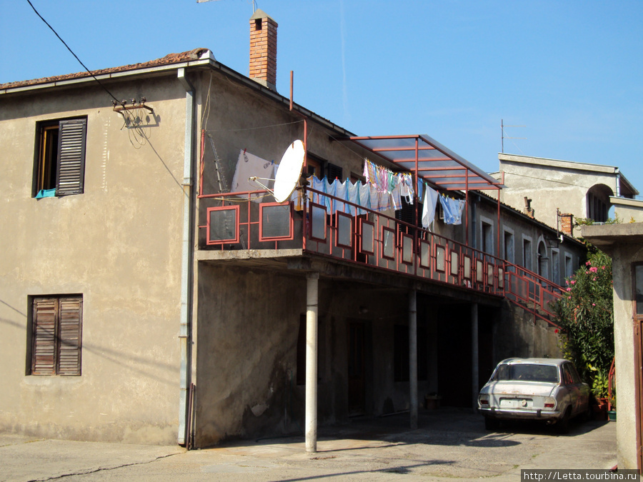 Маленький домик в центре Подгорица, Черногория