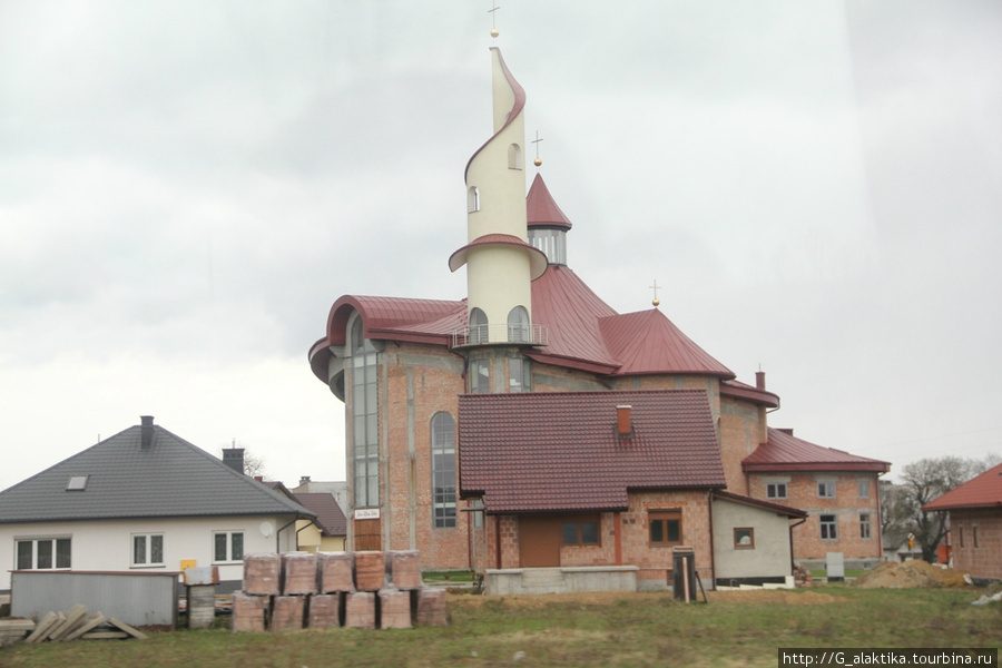 В Польше очень необычные церкви Польша