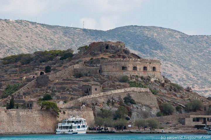 Остров и крепость Спиналонга Элунда, Греция
