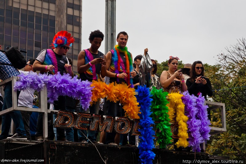 Самый большой в мире гей-парад. Сан-Паулу, Бразилия. Сан-Паулу, Бразилия