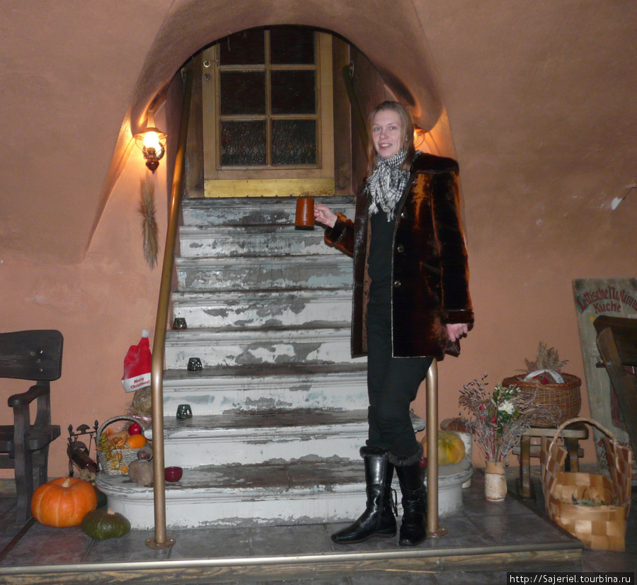 Amber Way — ресторан в подвале средневековых казарм... Латвия