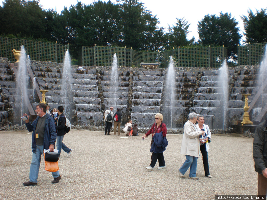 фонтан возле Версаля Франция