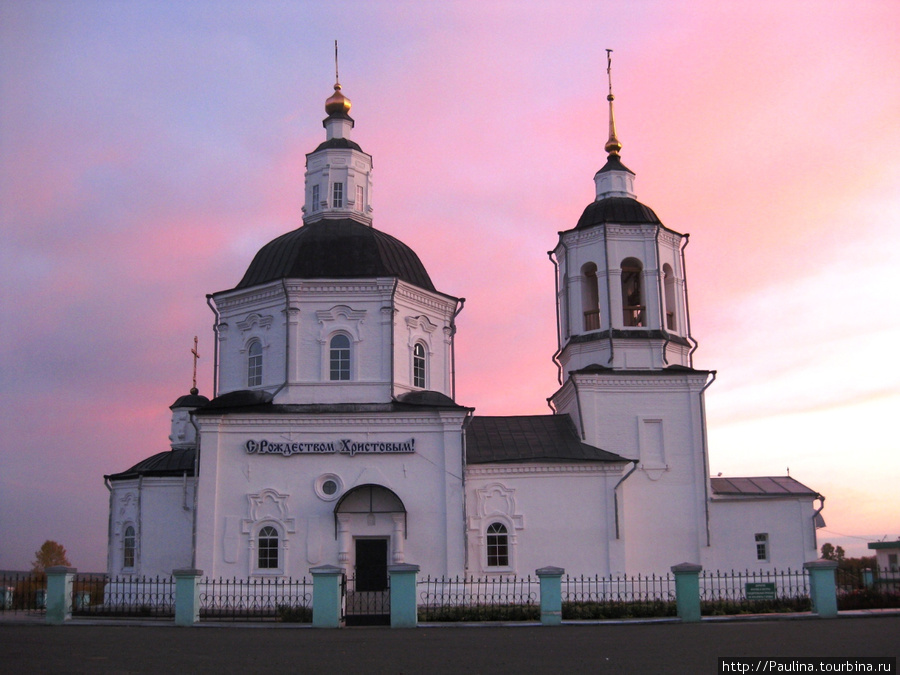 Церковь в с.Коларово, к которой ездят многие томские молодожены Томск, Россия