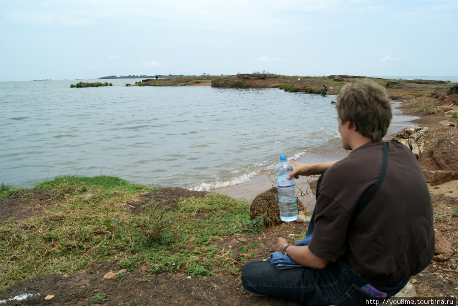 на берегу озера Виктория Энтеббе, Уганда